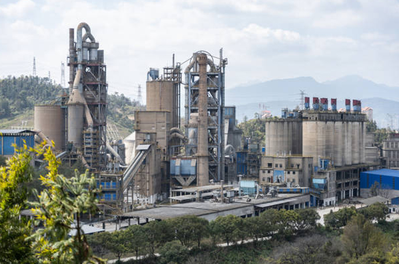 越來越多水泥企業(yè)涌入砂石骨料市場，紅星機器提供多元化發(fā)展方向