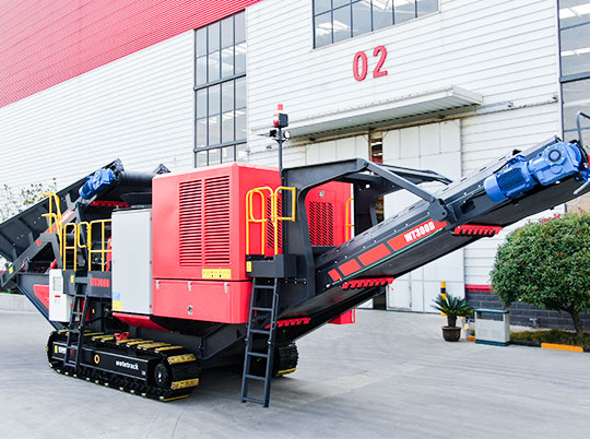 紅星履帶移動破碎篩分站，行走的破碎制砂廠！無需基建，投資成本更低！