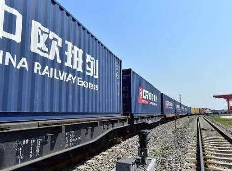 “空鐵陸?！倍嗍铰?lián)運，河南正走在開放的前沿