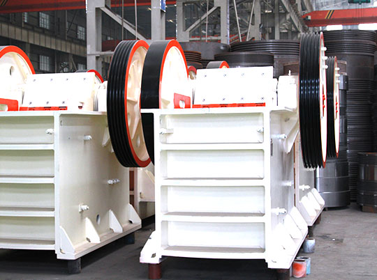 紅星機(jī)器：炎炎夏日，您的破碎機(jī)降溫了嗎？